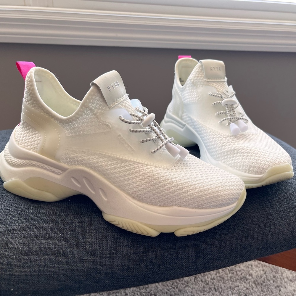 Steve Madden Myles sneakers